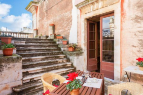 La terrazza sulla Chiesa di San Francesco d'Assisi